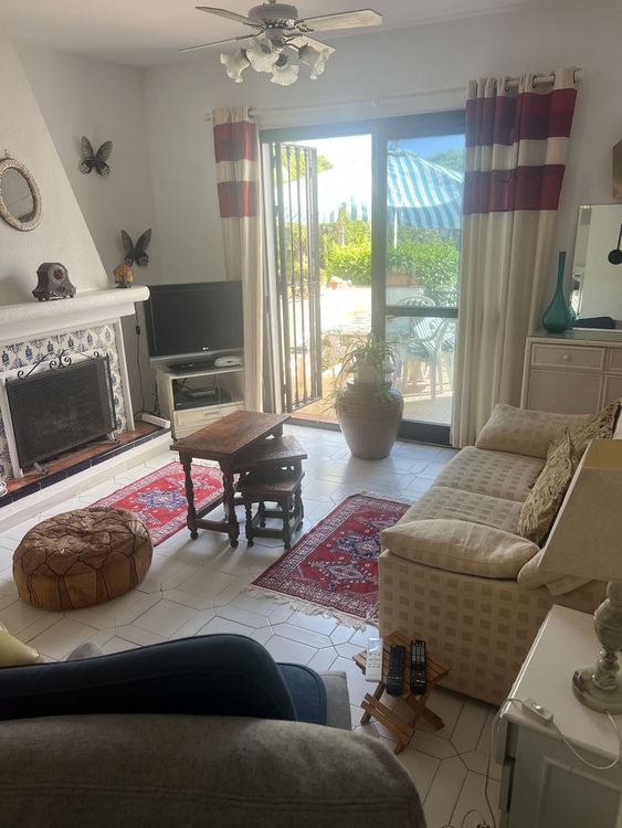 House | Resale in Calahonda in Calahonda, Costa del Sol - Photo 3