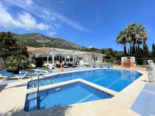 Casa | Reventa en Benahavís Pueblo — Benahavís Pueblo, Costa del Sol