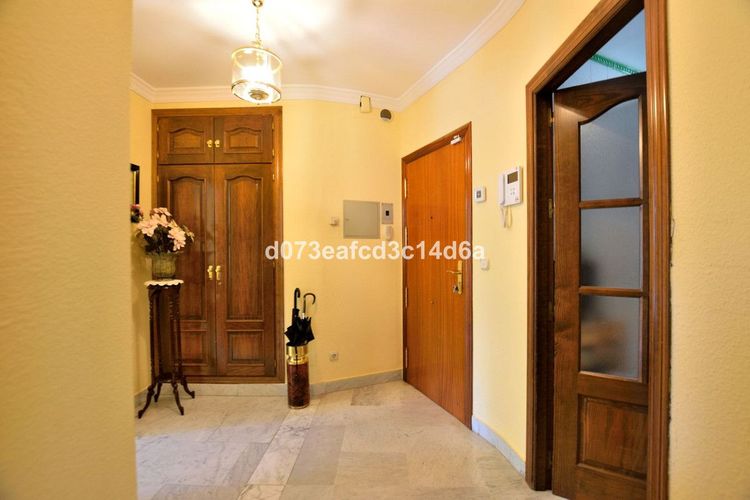Apartment | Resale in Ronda in Ronda, Costa del Sol - Photo 4
