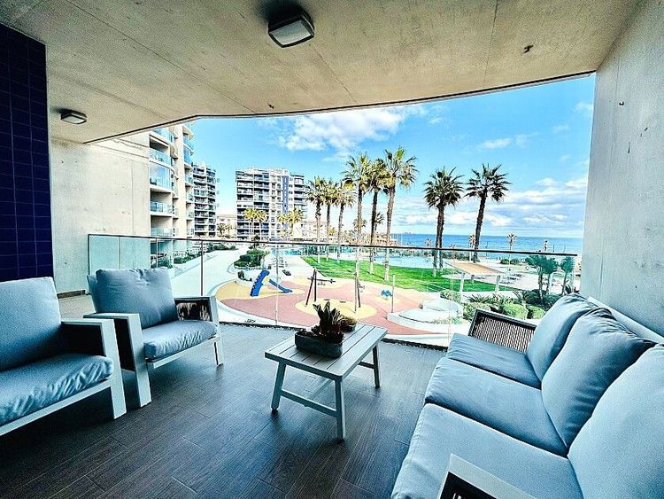 Apartment | Resale in Punta Prima in Punta Prima, Costa Blanca - Photo 3