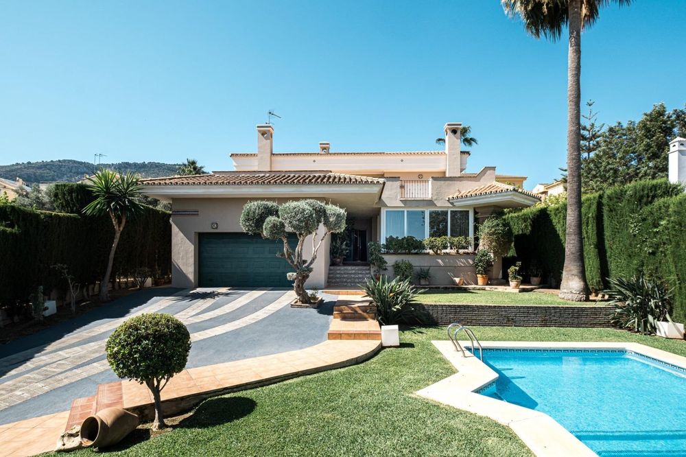 House | Resale in Alhaurín de la Torre in Alhaurín de la Torre, Costa del Sol - Main property photo