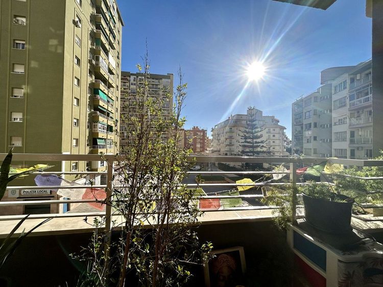 Apartment | Resale in Torremolinos Centro in Torremolinos Centro, Costa del Sol - Photo 2