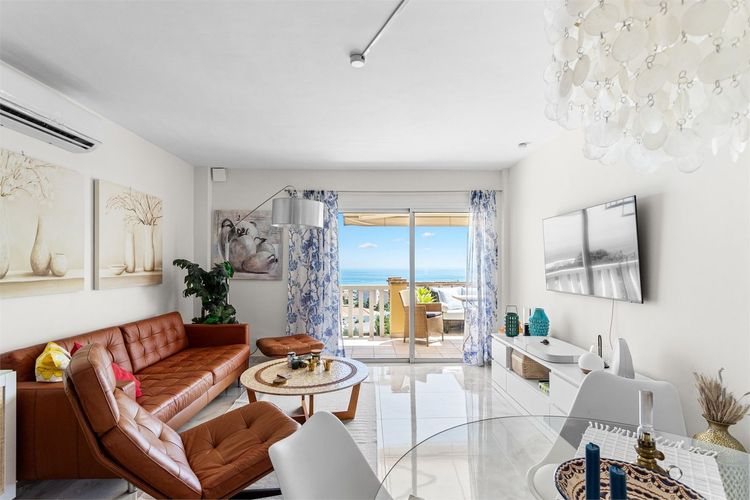 Penthouse | Resale in Higueron in Higueron, Costa del Sol - Photo 5