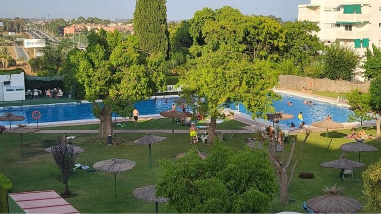 Apartment | Resale in Estepona in Estepona, Costa del Sol - Photo 3