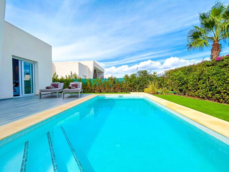 House | Resale in Algorfa in Algorfa, Costa Blanca - Photo 3