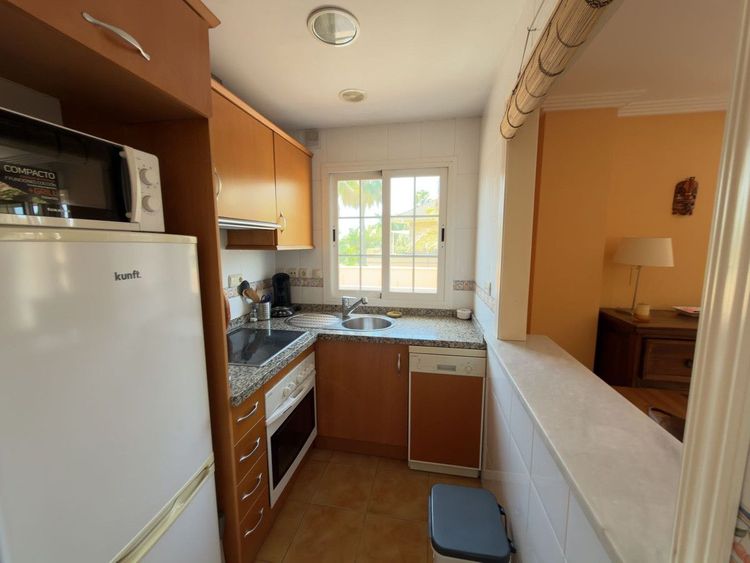 Penthouse | Resale in Elviria in Elviria, Costa del Sol - Photo 5