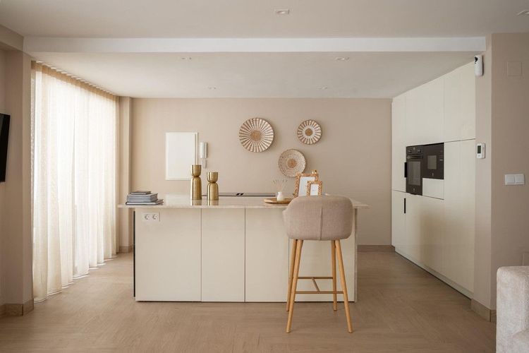 House | Resale in Benalmadena Costa in Benalmadena Costa, Costa del Sol - Photo 2