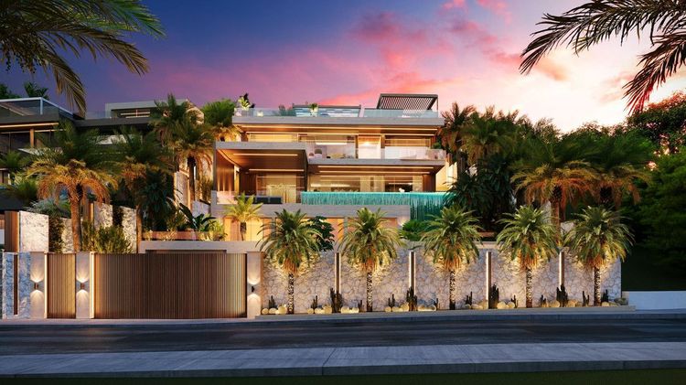 House | Resale in Altos de los Monteros in Altos de los Monteros, Costa del Sol - Photo 3