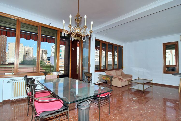 Apartment | Resale in Málaga in Málaga, Costa del Sol - Photo 3