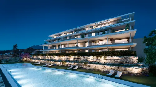 Capri — Selwo - La Concha-Resina Golf, Costa del Sol