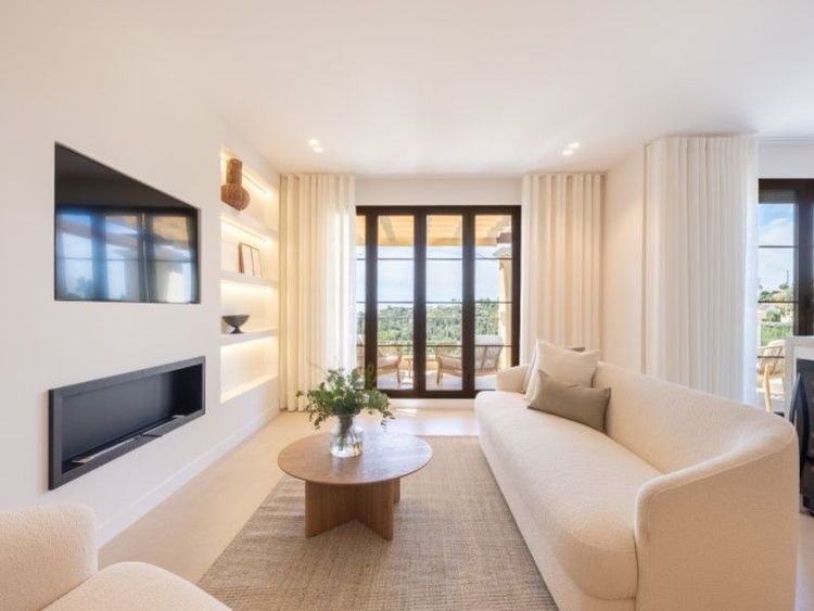 Penthouse | Resale in Benahavís in Benahavís Others, Costa del Sol - Main property photo