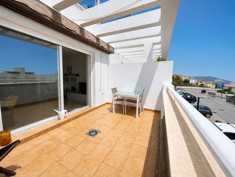 Apartment | Resale in Benalmadena in Benalmadena Others, Costa del Sol - Photo 5
