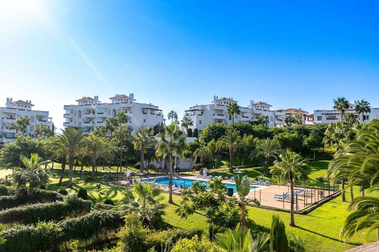 Apartment | Resale in Estepona - Development photo 1