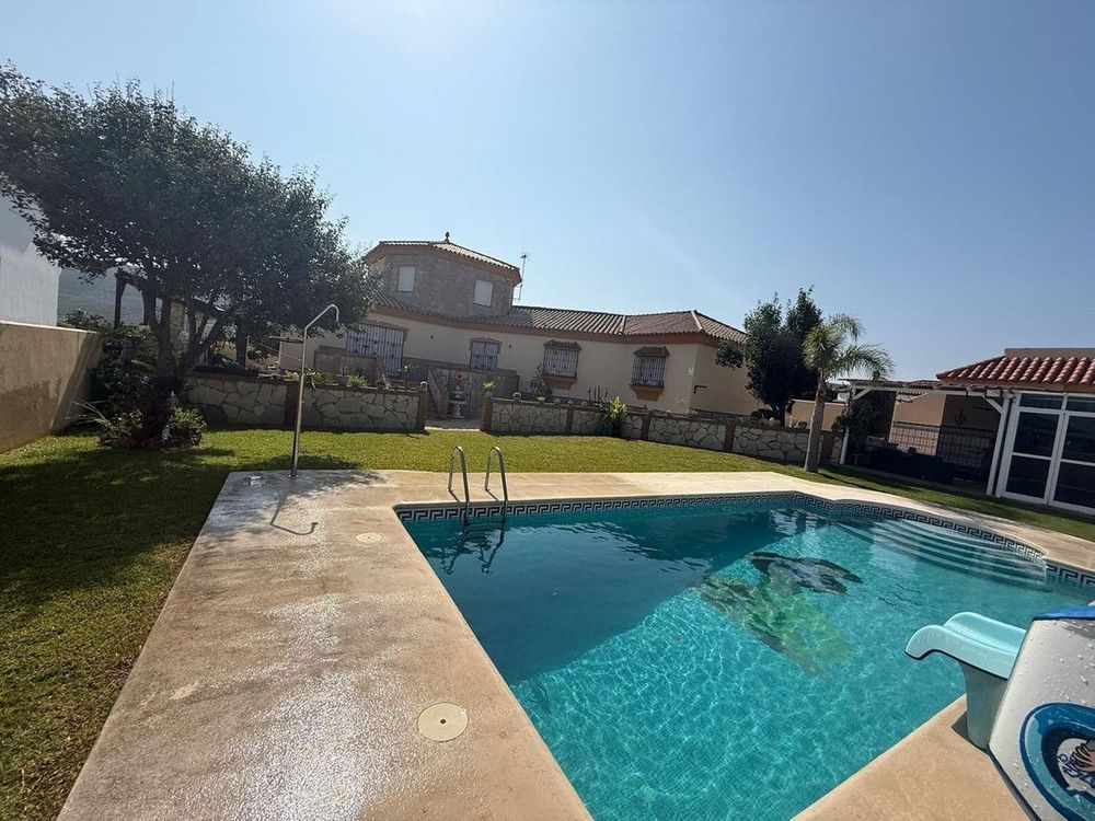 House | Resale in La Línea in La Línea, Costa del Sol - Main property photo