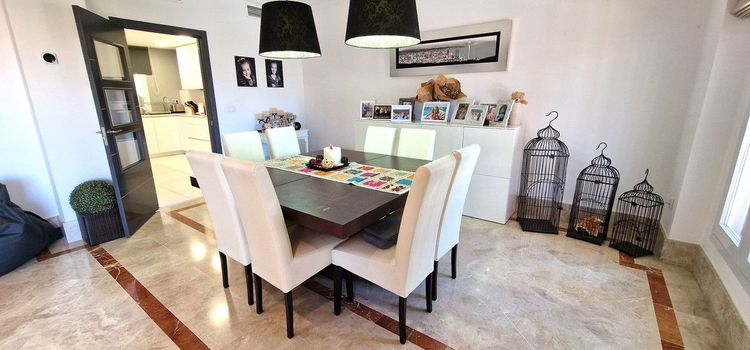 House | Resale in Santa Clara in Santa Clara, Costa del Sol - Photo 5