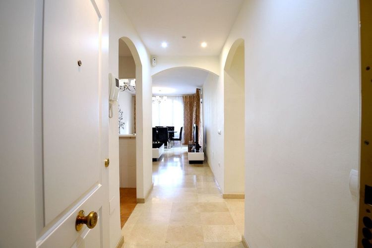 Apartment | Resale in Riviera del Sol in Riviera del Sol, Costa del Sol - Photo 2