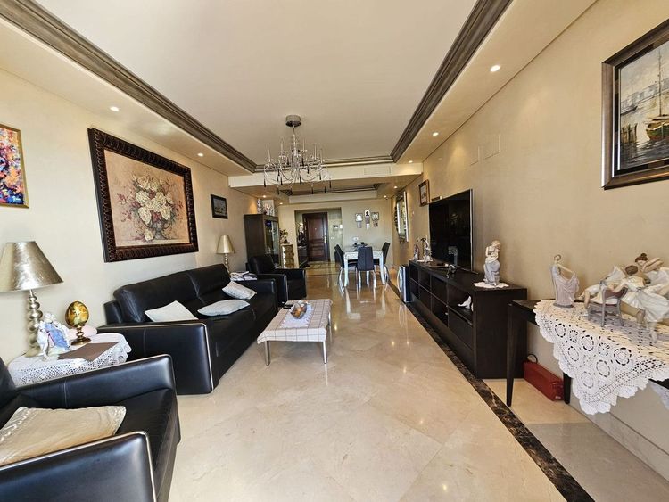 Apartment | Resale in Estepona in Estepona, Costa del Sol - Photo 3