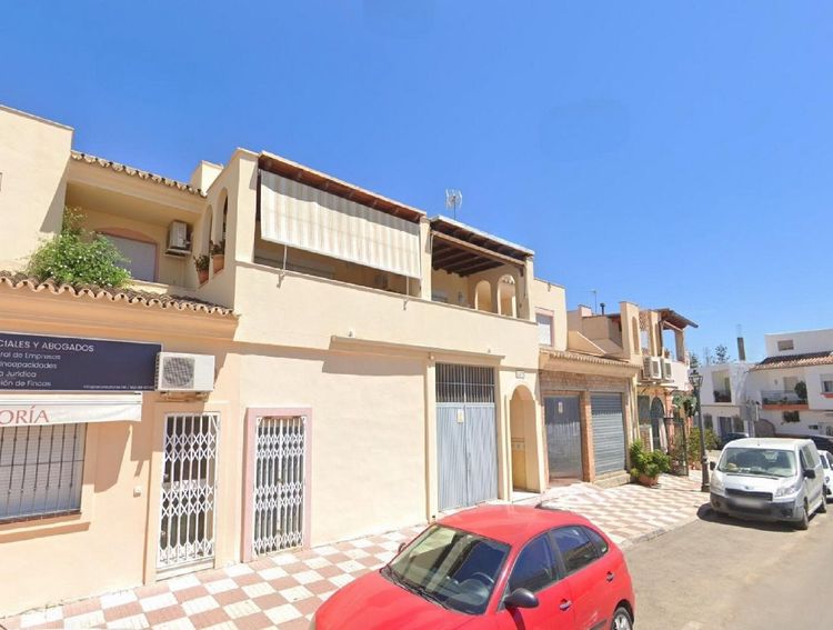 Apartment | Resale in Cancelada in Cancelada, Costa del Sol - Photo 5