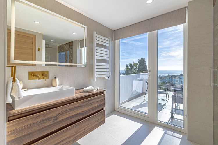 House | Resale in Riviera del Sol in Riviera del Sol, Costa del Sol - Photo 3