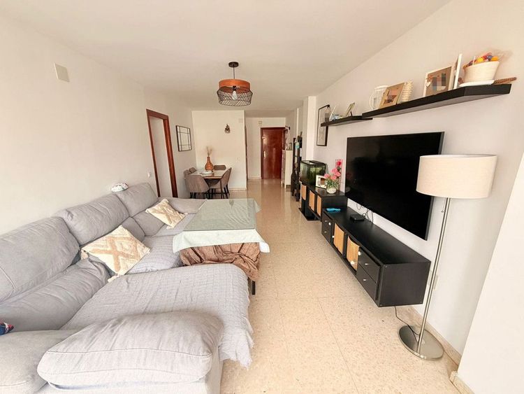Apartment | Resale in Arroyo de la Miel in Arroyo de la Miel, Costa del Sol - Photo 3