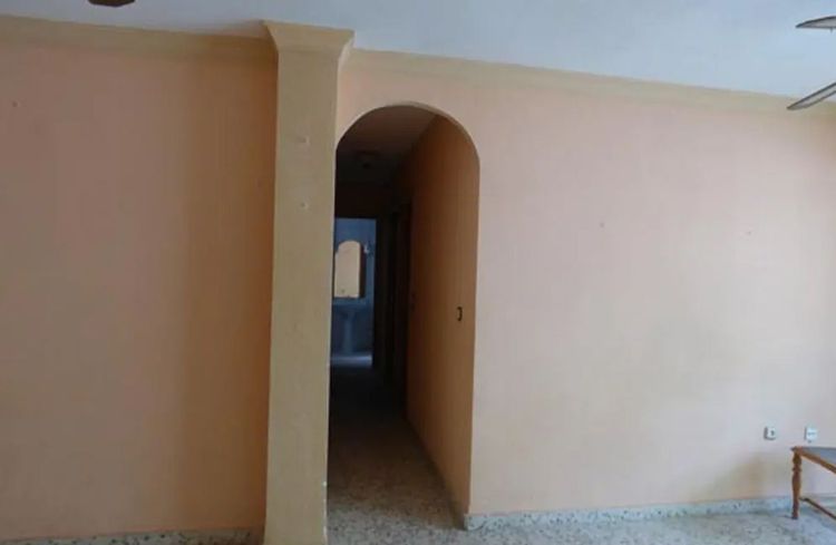 Apartment | Resale in Estepona in Estepona, Costa del Sol - Photo 4