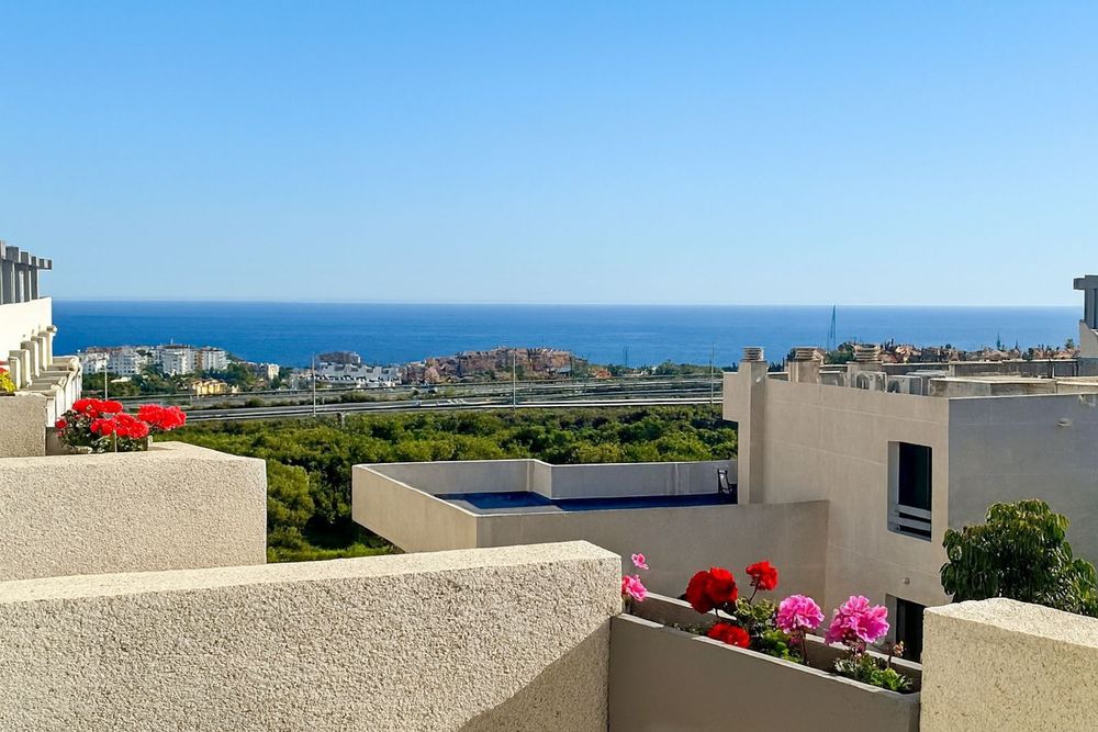 Apartment | Resale in Riviera del Sol in Riviera del Sol, Costa del Sol - Main property photo