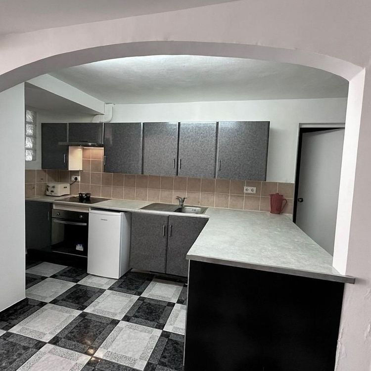 Apartment | Resale in Calahonda in Calahonda, Costa del Sol - Photo 4