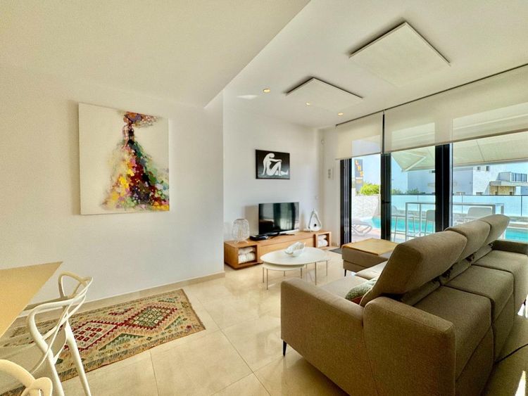House | Resale in San Miguel de Salinas in San Miguel de Salinas, Costa Blanca - Photo 3