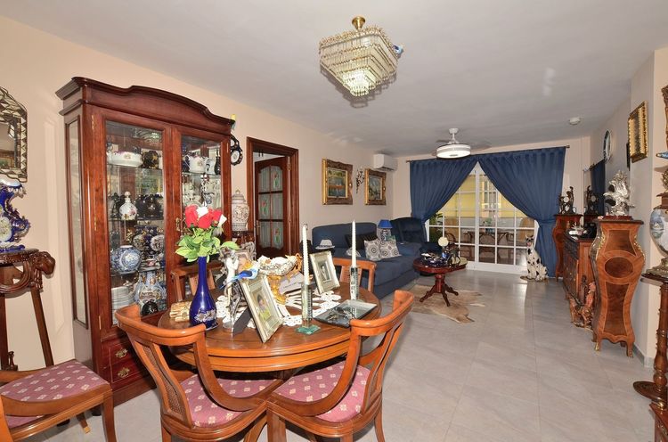 Apartment | Resale in Fuengirola in Fuengirola Others, Costa del Sol - Photo 4