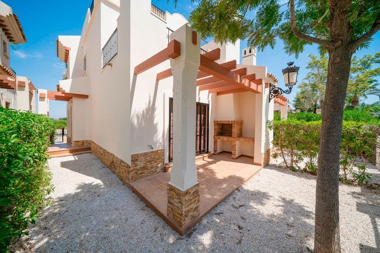 House | Resale in Algorfa in Algorfa, Costa Blanca - Photo 3