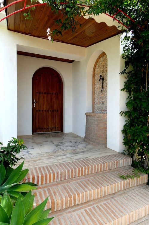 House | Resale in Marbella in Marbella Others, Costa del Sol - Photo 5