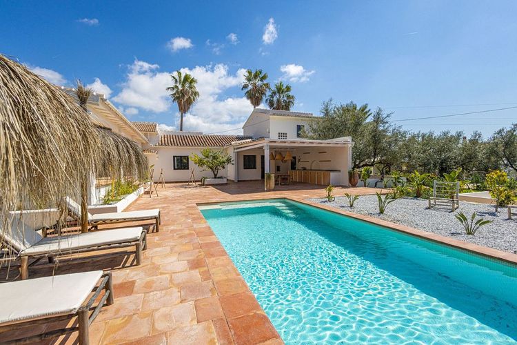 House | Resale in Periana in Periana, Costa del Sol - Photo 5