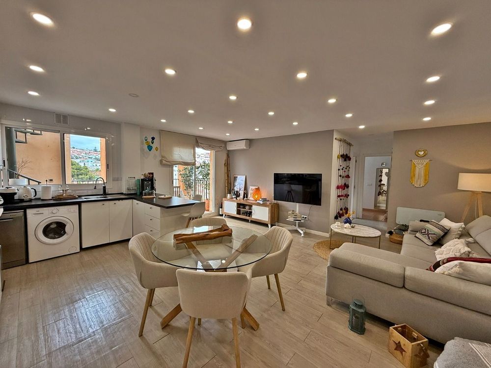 Penthouse | Resale in Fuengirola in Fuengirola, Costa del Sol - Main property photo