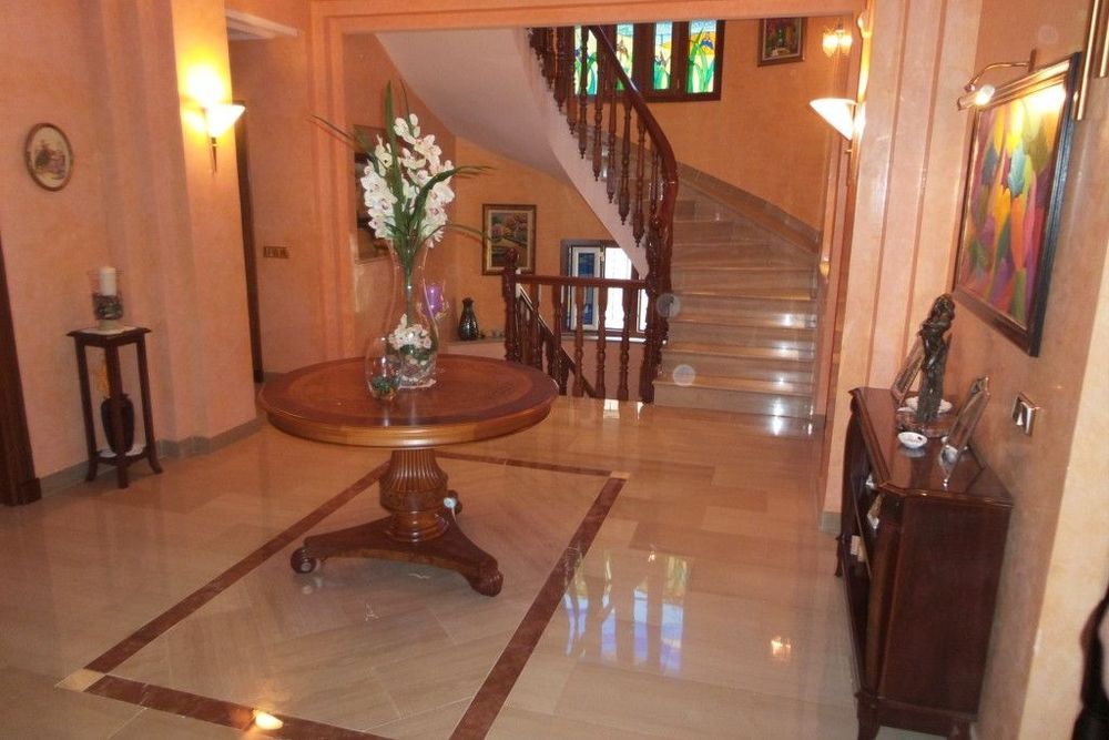House | Resale in Alhaurín de la Torre in Alhaurín de la Torre, Costa del Sol - Main property photo
