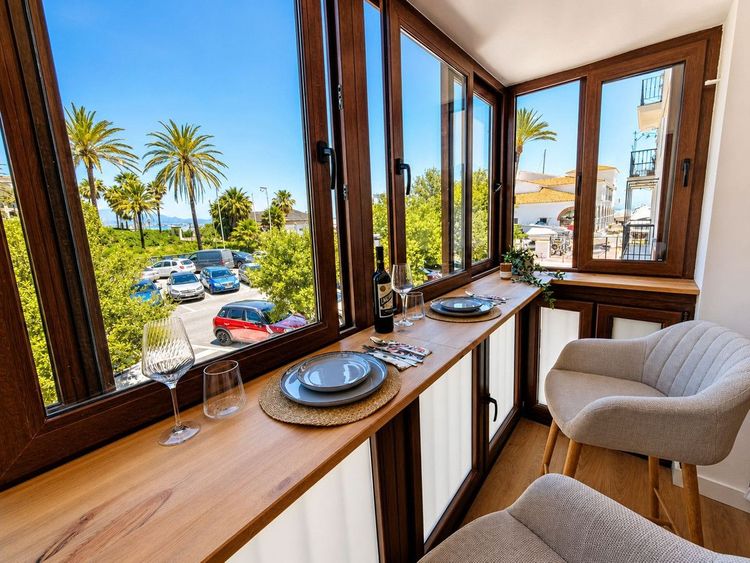 Apartment | Resale in La Duquesa in La Duquesa, Costa del Sol - Photo 4