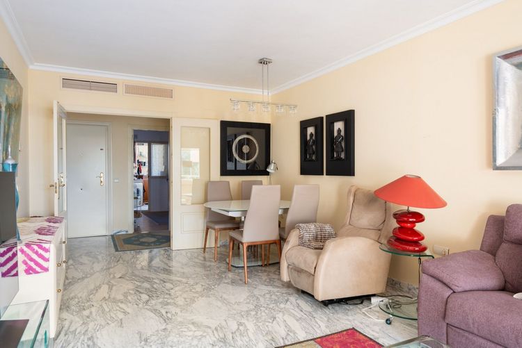 Apartment | Resale in Mijas Costa in Mijas Costa, Costa del Sol - Photo 4