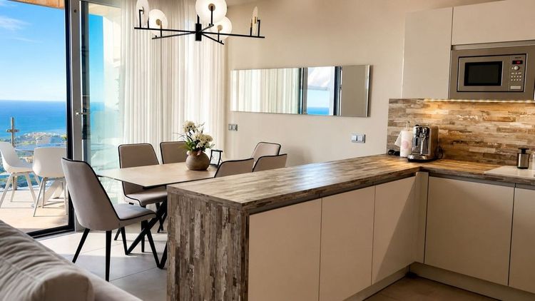 Penthouse | Resale in Benalmadena in Benalmadena Others, Costa del Sol - Photo 5