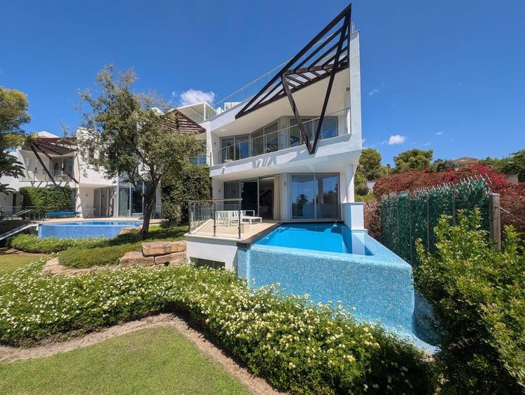 House | Resale in Sierra Blanca in Sierra Blanca, Costa del Sol - Photo 3