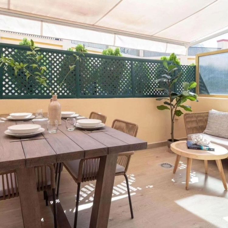Apartment | Resale in Elviria in Elviria, Costa del Sol - Photo 2