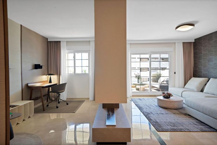 Apartment | Resale in Marbella in Marbella Others, Costa del Sol - Photo 3