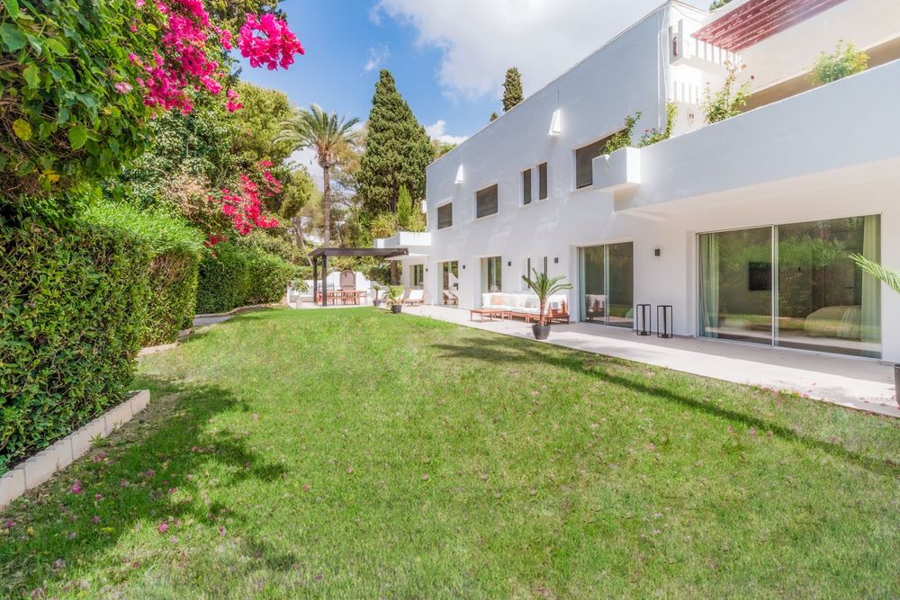 Apartment | Resale in The Golden Mile in The Golden Mile, Costa del Sol - Main property photo