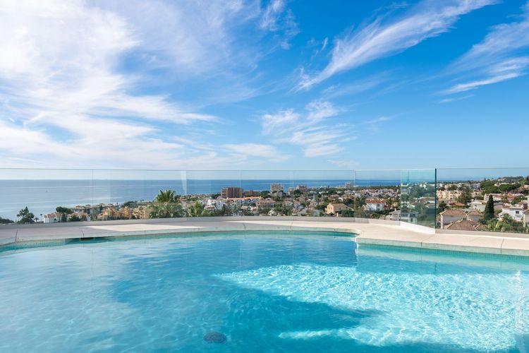 House | Resale in Riviera del Sol in Riviera del Sol, Costa del Sol - Photo 2