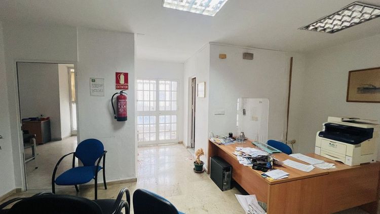 House | Resale in Coín in Coín, Costa del Sol - Photo 5