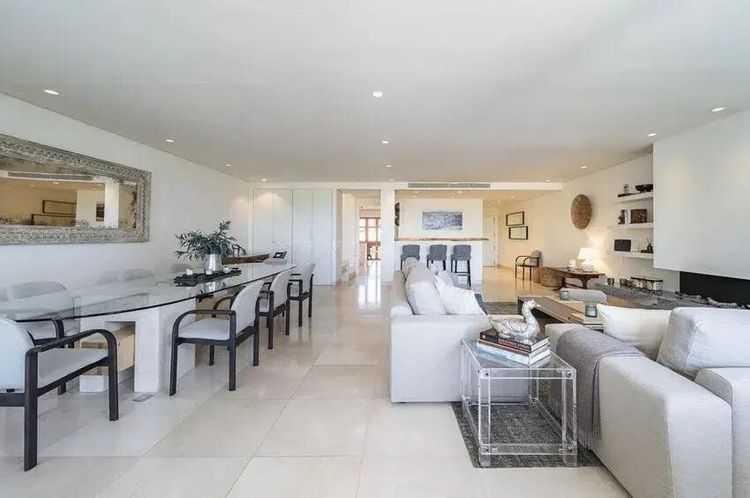 Penthouse | Resale in Marbella in Marbella Others, Costa del Sol - Photo 5