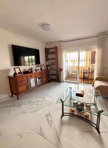Appartement | Bestaande bouw in Cancelada — Cancelada, Costa del Sol