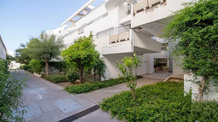 Apartment | Resale in Mijas Costa in Mijas Costa, Costa del Sol - Photo 4