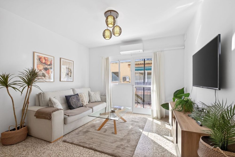 Apartment | Resale in Fuengirola in Fuengirola Others, Costa del Sol - Main property photo