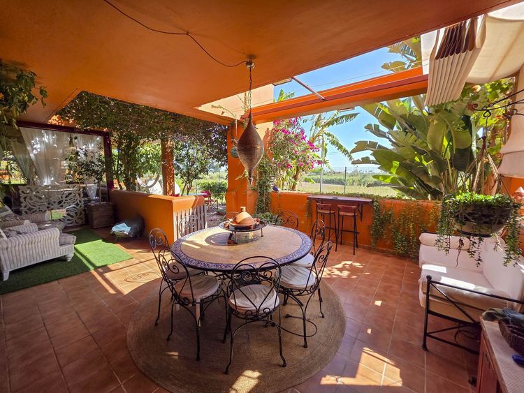 Apartment | Resale in La Duquesa - Development photo 1