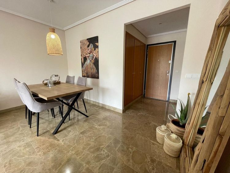Apartment | Resale in Estepona in Estepona, Costa del Sol - Photo 4