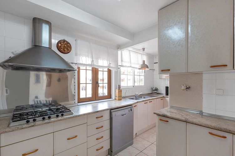 Apartment | Resale in Torrevieja in Torrevieja, Costa Blanca - Photo 5